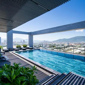 Luxtery & 4*, Da Nang Vietnam